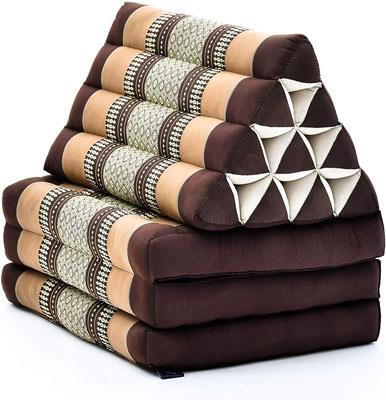7. Leewadee Folding Pillow Lounge